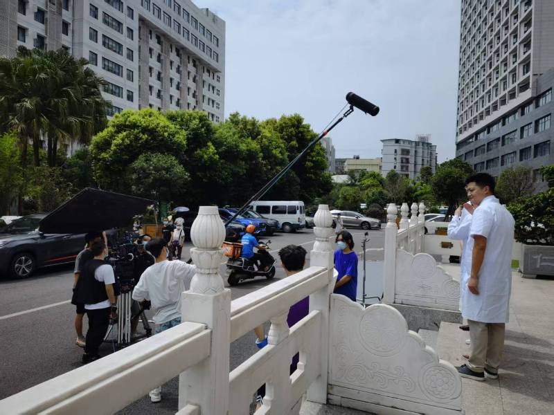 桃城区广告片拍摄公司低成本实现高规格制作的诀窍
